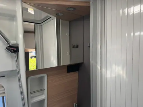 Malibu Van comfort 640 LE