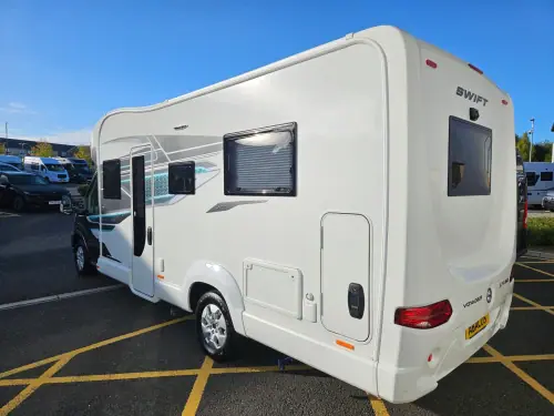 Swift Voyager 574 Automatic