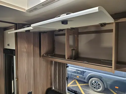Swift Voyager 574 Automatic