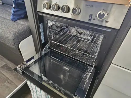 Swift Voyager 574 Automatic