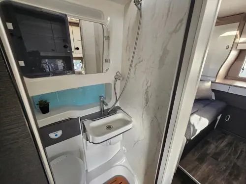 Swift Voyager 574 Automatic