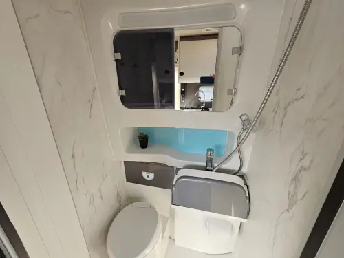 Swift Voyager 574 Automatic