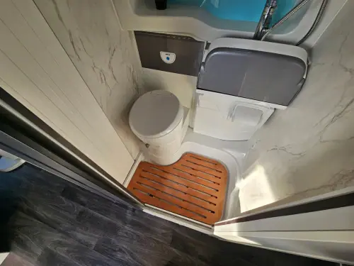 Swift Voyager 574 Automatic