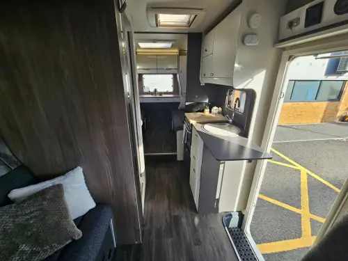 Swift Voyager 574 Automatic
