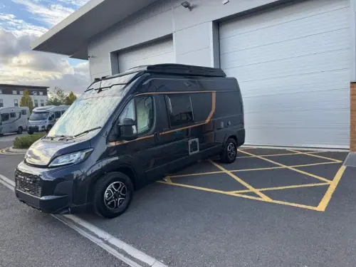 Malibu Van Compact 600 LE