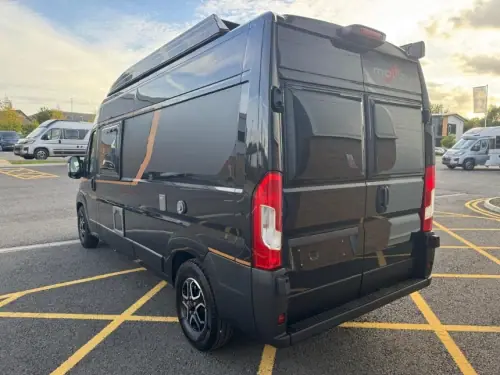Malibu Van Compact 600 LE