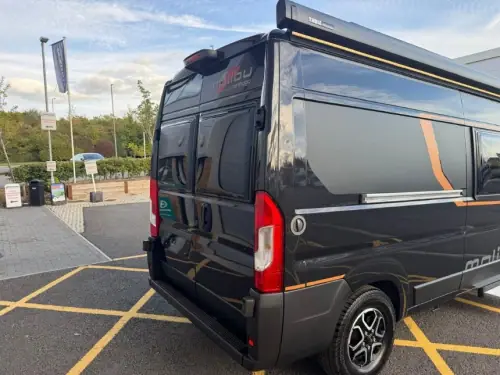 Malibu Van Compact 600 LE
