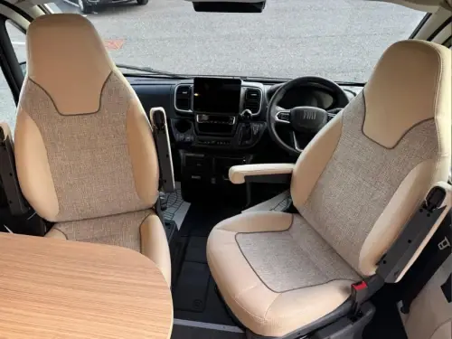 Malibu Van Compact 600 LE