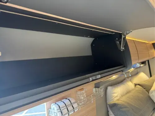 Malibu Van Compact 600 LE