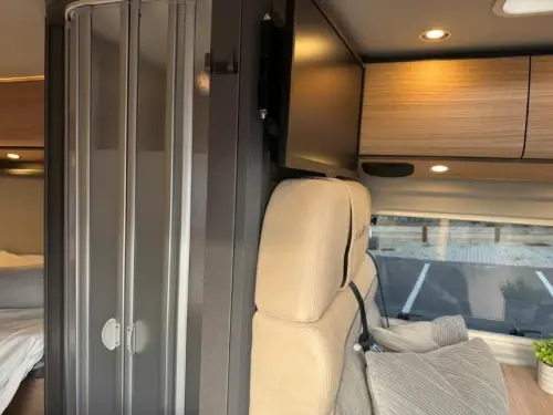 Malibu Van Compact 600 LE