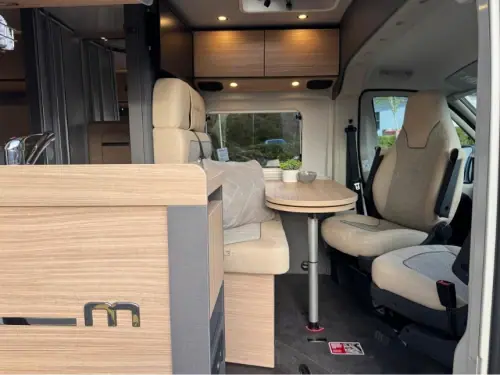 Malibu Van Compact 600 LE