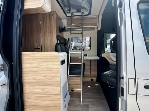 Hymer Grand Canyon S